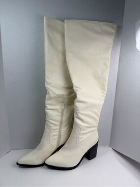 Women's Knee High Boots Bone Ivory Pointed Toe Block Heel Size 7.5 New
